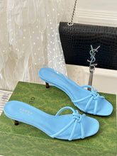 Load image into Gallery viewer, Gucci Slide Sandals With Bambo
