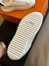 Load image into Gallery viewer, Louis Vuitton Time Out Sneakers
