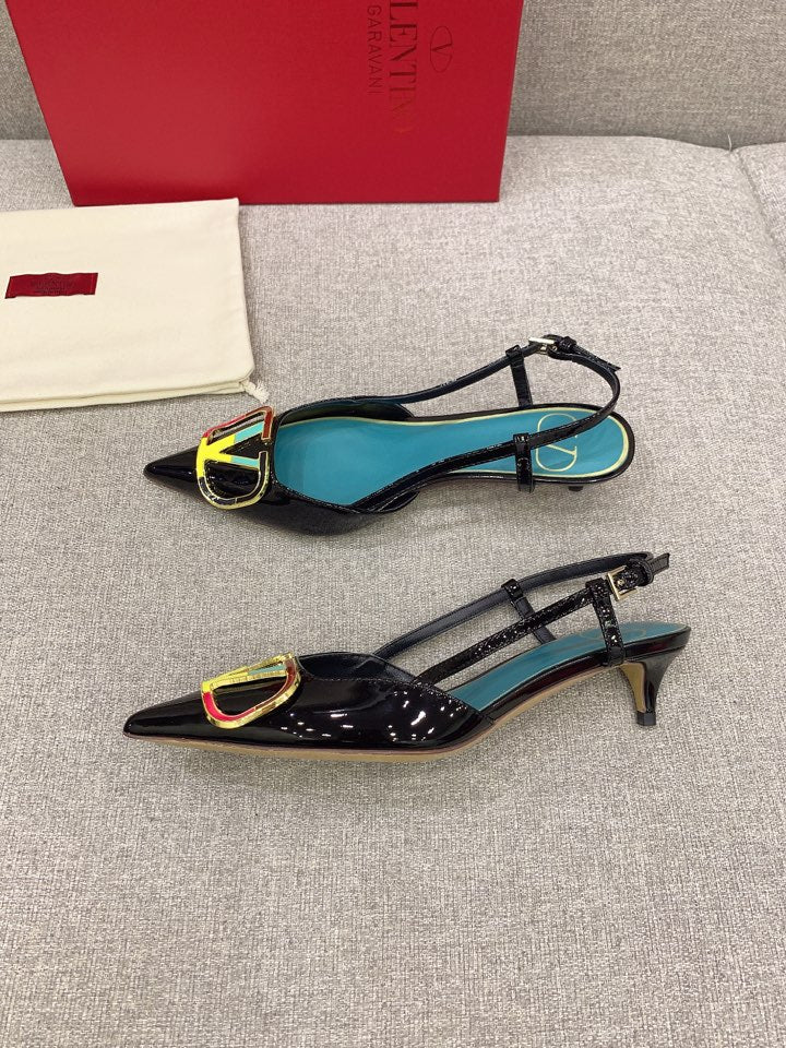 Valentino Vlogo Signature Slingback Pumps 40 mm