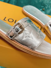Load image into Gallery viewer, Louis Vuitton Lock It  Flat Mule
