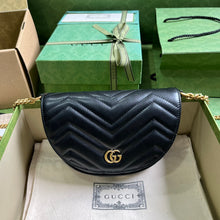 Load image into Gallery viewer, Gucci Marmont Matelasse Chain Mini Bag
