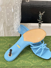 Load image into Gallery viewer, Gucci Slide Sandals With Bambo
