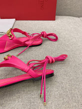 Load image into Gallery viewer, Valentino Thong Sandal
