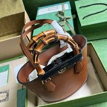 Load image into Gallery viewer, Gucci Diana Small Tote Bag

