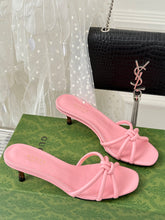 Load image into Gallery viewer, Gucci Slide Sandals With Bambo
