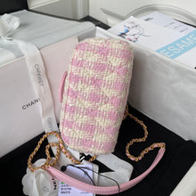 Load image into Gallery viewer, Chanel Small Vanity  Bag
