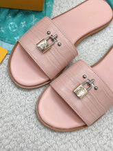 Load image into Gallery viewer, Louis Vuitton Lock It  Flat Mule
