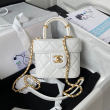 Load image into Gallery viewer, Chanel Small Vanity  Bag

