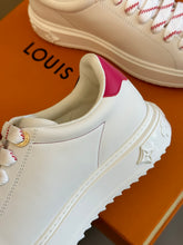 Load image into Gallery viewer, Louis Vuitton Time Out Sneakers
