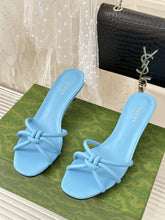 Load image into Gallery viewer, Gucci Slide Sandals With Bambo
