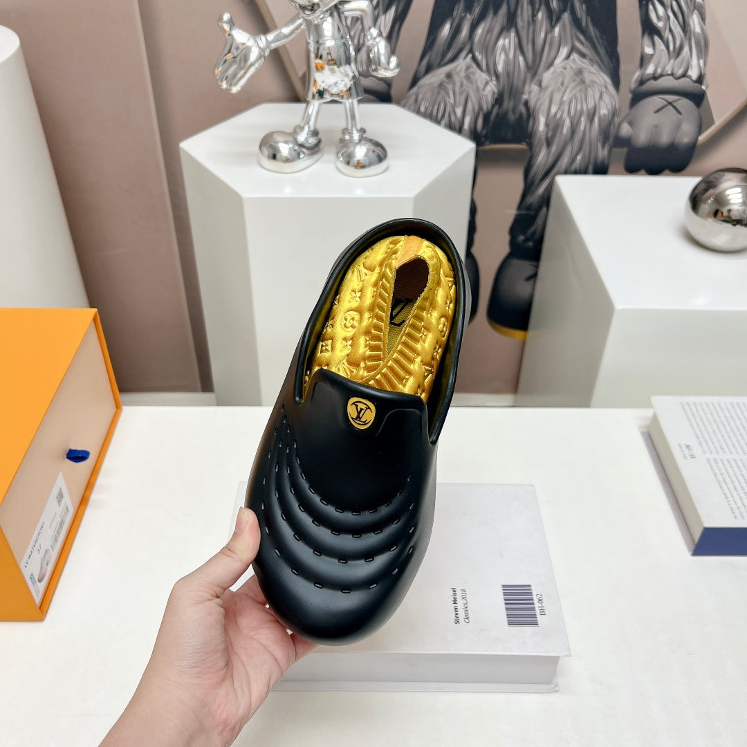 Louis vuitton shark clogs｜TikTok Search