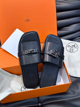 Load image into Gallery viewer, Hermes Giulia Sandal
