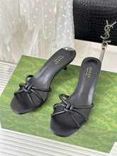 Load image into Gallery viewer, Gucci Slide Sandals With Bambo
