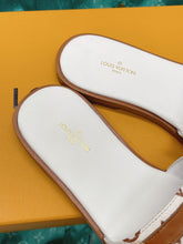 Load image into Gallery viewer, Louis Vuitton Lock It  Flat Mule

