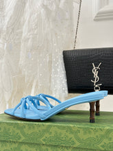 Load image into Gallery viewer, Gucci Slide Sandals With Bambo
