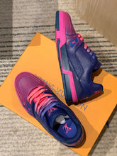 Load image into Gallery viewer, Louis Vuitton Trainer Sneakers
