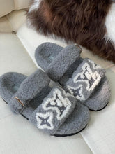 Load image into Gallery viewer, Louis Vuitton Paseo Flat Comfort  Mule
