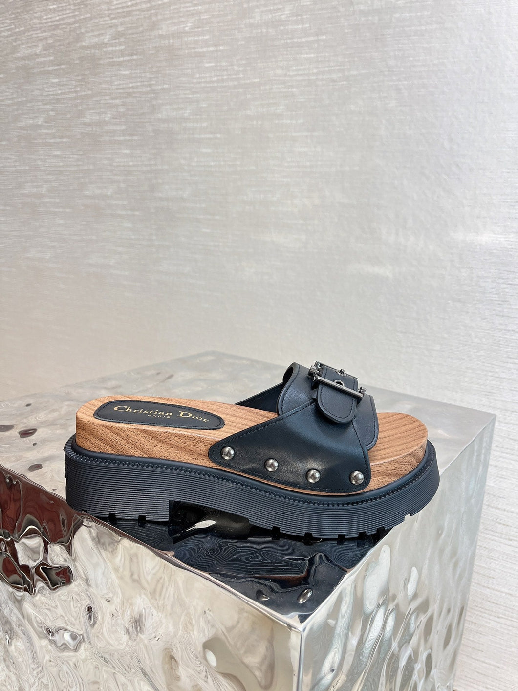 Christian Dior Diorquake Strap Slide