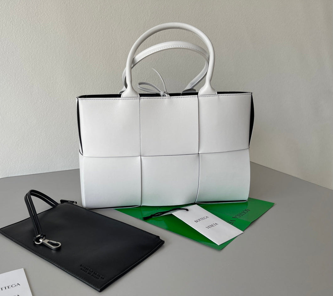 Bottega Veneta ARCO Tote Bag