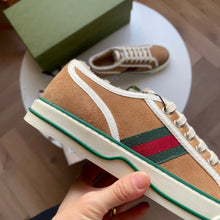 Load image into Gallery viewer, Gucci  Tennis 1977 Sneakers
