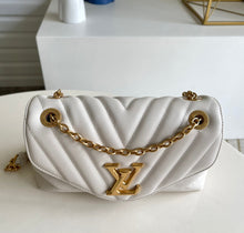 Load image into Gallery viewer, Louis Vuitton New Wave Chain Bag
