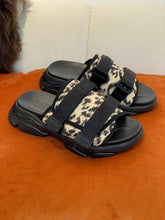 Load image into Gallery viewer, Christian Dior D Wander Slides
