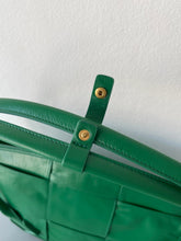 Load image into Gallery viewer, Bottega Veneta Arco Medium Bag
