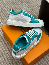 Load image into Gallery viewer, Louis Vuitton Time Out Sneakers
