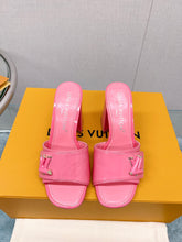 Load image into Gallery viewer, Louis Vuitton Shake Mule
