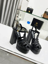 Load image into Gallery viewer, Versace La Medusa Platform Sandals
