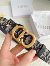 Load image into Gallery viewer, Christian Dior Leather Belt
