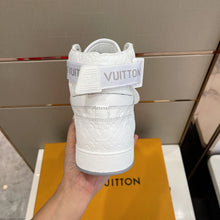 Load image into Gallery viewer, Louis Vuitton Rivoli Sneakers
