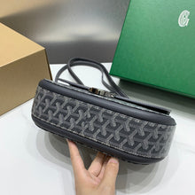 Load image into Gallery viewer, Goyard 233  Bag
