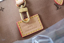 Load image into Gallery viewer, Louis Vuitton OnTheGo MM Bag
