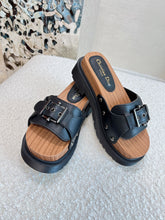 Load image into Gallery viewer, Christian Dior Diorquake Strap Slide
