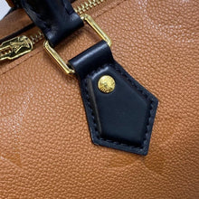 Load image into Gallery viewer, Louis Vuitton Speedy Bandouliere Bag 25
