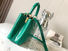 Load image into Gallery viewer, Louis Vuitton Capucines BB Bag
