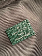 Load image into Gallery viewer, Louis Vuitton Avenue Sling Bag
