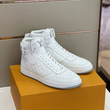 Load image into Gallery viewer, Louis Vuitton Rivoli Sneakers
