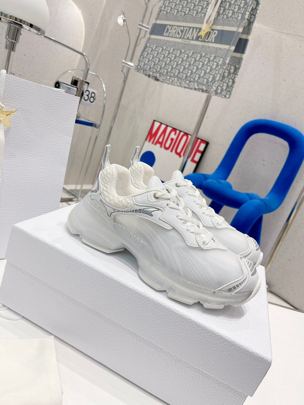 Christian Dior Vibe Sneakers