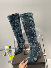 Load image into Gallery viewer, YSL  Talia Boots In Velvet
