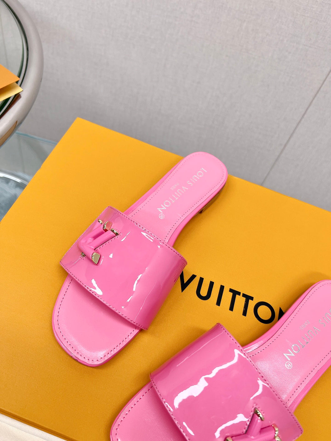 Louis Vuitton Shake Flat Mule