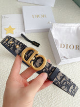 Load image into Gallery viewer, Christian Dior Leather Belt
