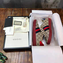 Load image into Gallery viewer, Gucci  Ace Sneakers
