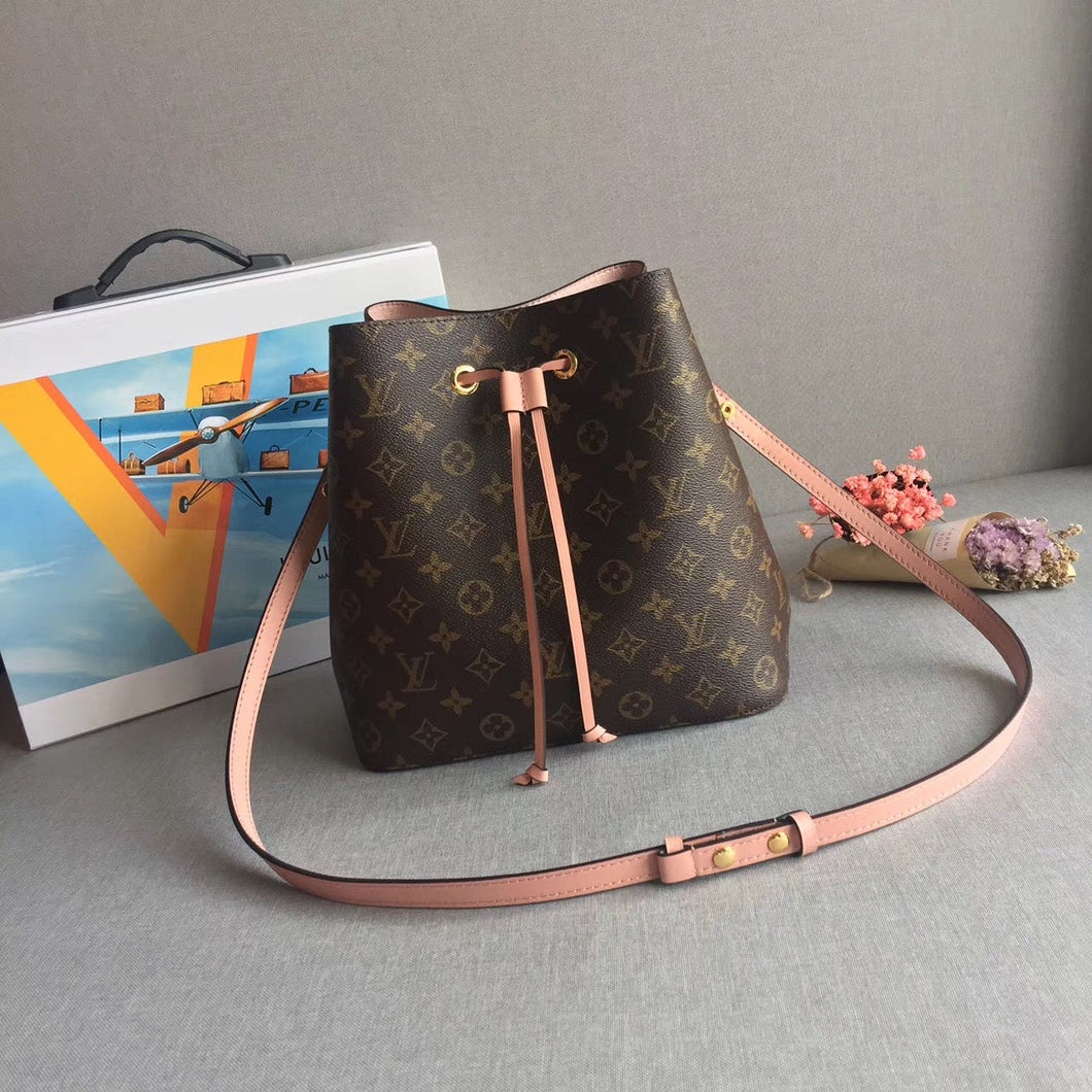 Louis Vuitton NeoNoe MM Bag