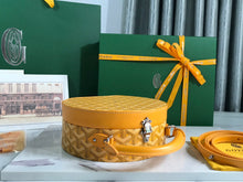 Load image into Gallery viewer, Goyard The Alto Hatbox Trunk Bag
