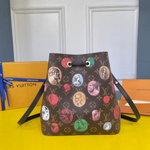 Load image into Gallery viewer, Louis Vuitton NeoNoe MM Bag
