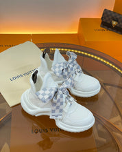 Load image into Gallery viewer, Louis Vuitton Archlight Sneaker
