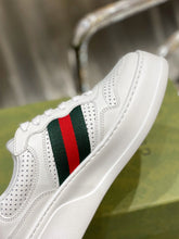 Load image into Gallery viewer, Gucci  Sneakers With Web
