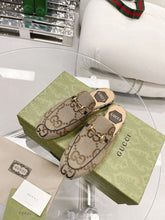 Load image into Gallery viewer, Gucci Princetown  Slipper
